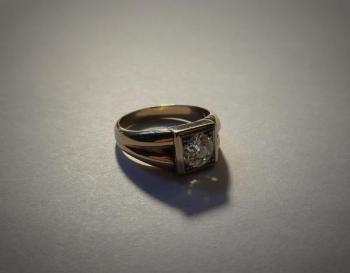 Ladies' Ring - 1960