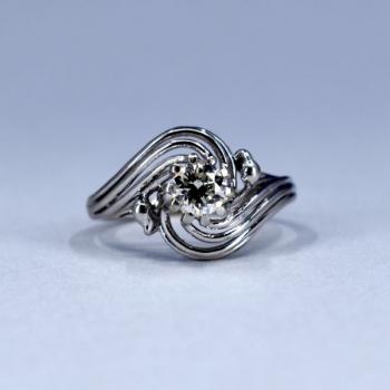 Ladies' Gold Ring - gold, brilliant cut diamond - 1900 Ladies' Gold Ring - gold, brilliant cut diamond - 1900