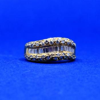 Ladies' Gold Ring - gold, diamond - 2000 Ladies' Gold Ring - gold, diamond - 2000