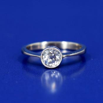 White Gold Ring - white gold, brilliant cut diamond - 2000 White Gold Ring - white gold, brilliant cut diamond - 2000