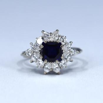 Ladies' Gold Ring - gold, brilliant cut diamond - 2000 Ladies' Gold Ring - gold, brilliant cut diamond - 2000