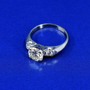 Platinum Ring - platinum, brilliant cut diamond - 1980 Platinum Ring - platinum, brilliant cut diamond - 1980
