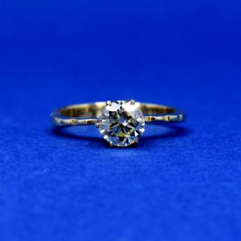 Ladies' Gold Ring - white gold, brilliant cut diamond - 2000 Ladies' Gold Ring - white gold, brilliant cut diamond - 2000