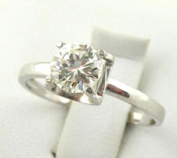 White Gold Ring - white gold, diamond - 1975 White Gold Ring - white gold, diamond - 1975