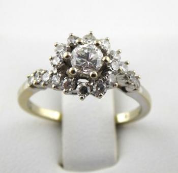 Ring - gold, diamond - 1960 Ring - gold, diamond - 1960