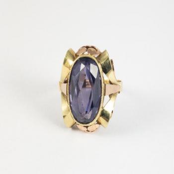 Ladies' Gold Ring - 1935