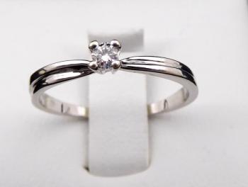 White gold ring - 0.08 ct diamond