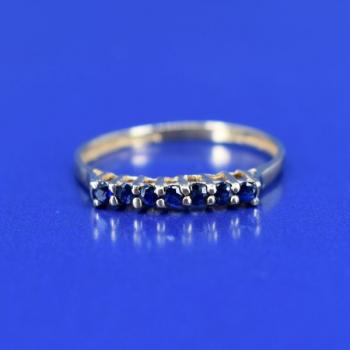 Ladies' Gold Ring - gold, sapphire - 1980